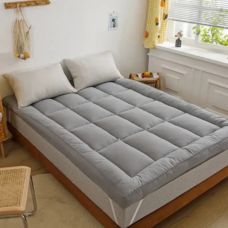 🛏️ Topper Acolchado para Colchón Queen – Suavidad & Confort de Lujo